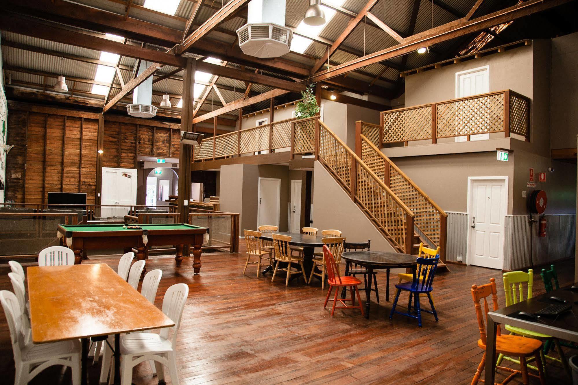 Fremantle Hostel Exterior photo
